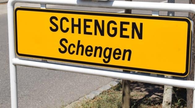Roemenië en Bulgarije voegen zich gedeeltelijk bij de Schengenzone