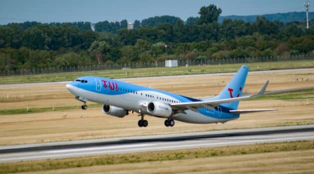 Effet de Pâques pèse sur les résultats trimestriels de TUI, mais les prévisions annuelles restent inchangées