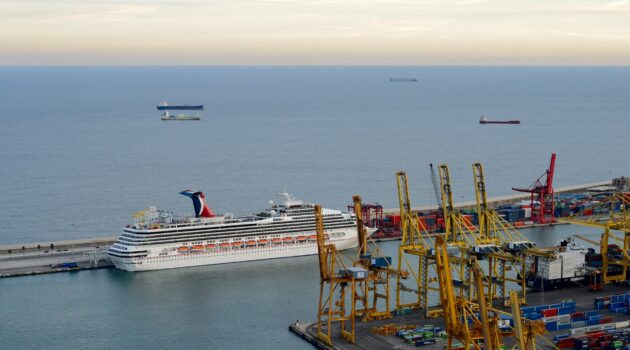 Barcelone réforme ses terminaux de croisière pour limiter l’affluence
